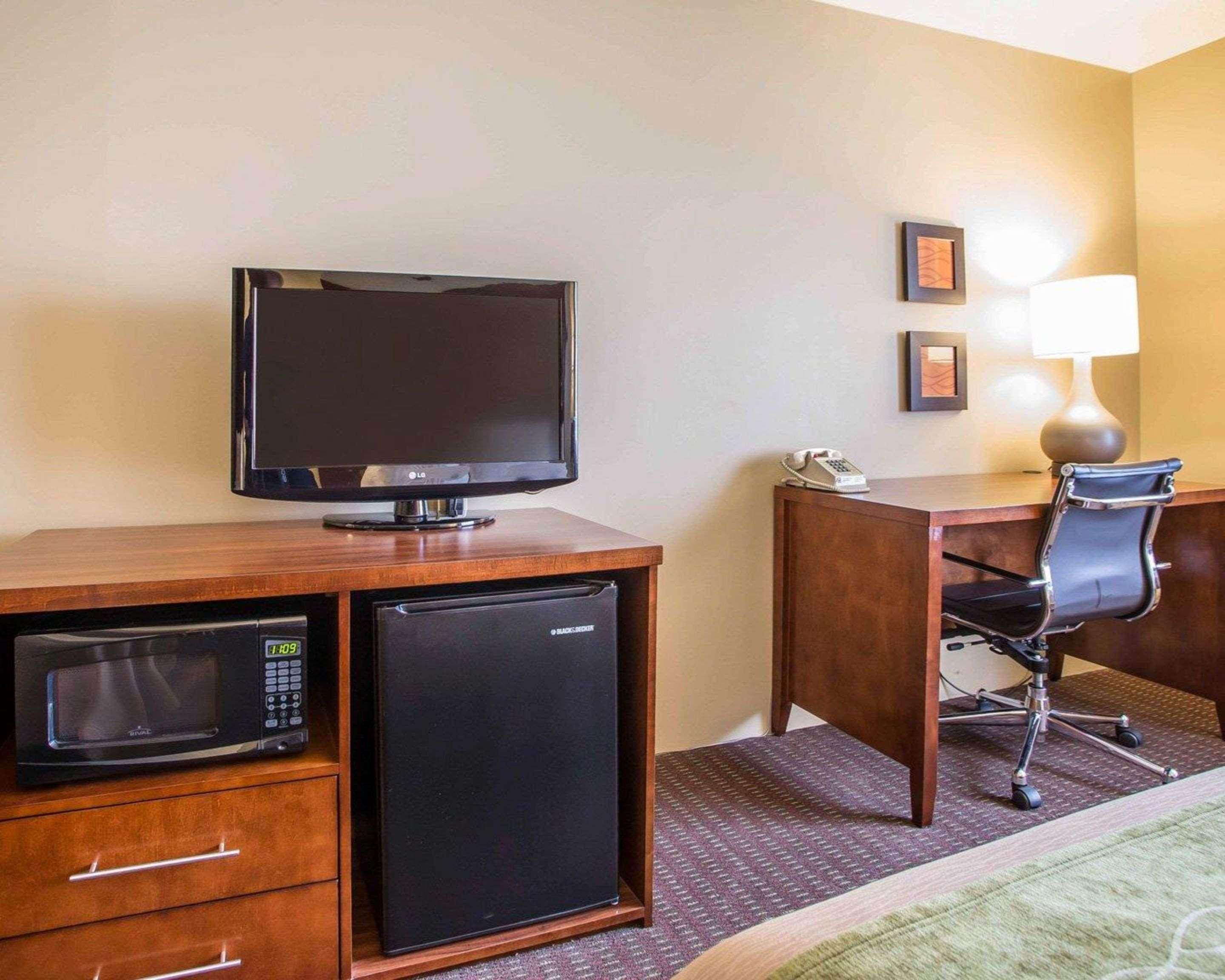 Comfort Inn Rhinelander Экстерьер фото