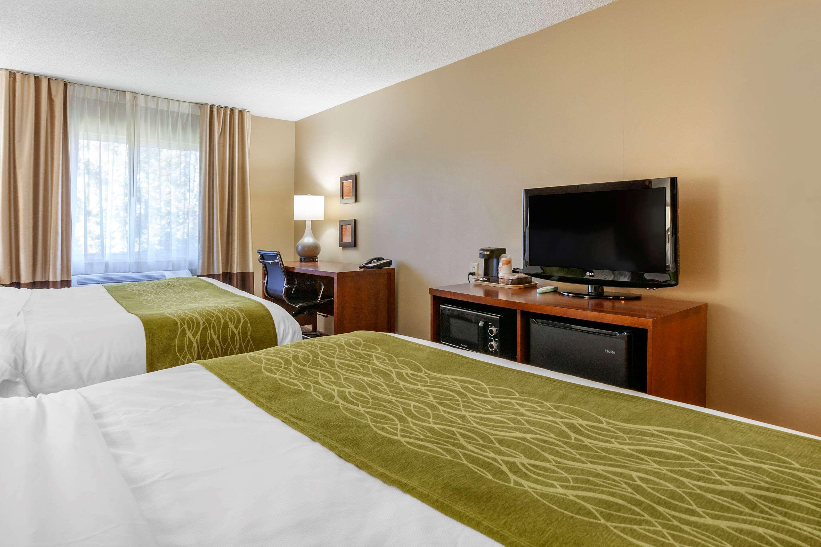 Comfort Inn Rhinelander Экстерьер фото
