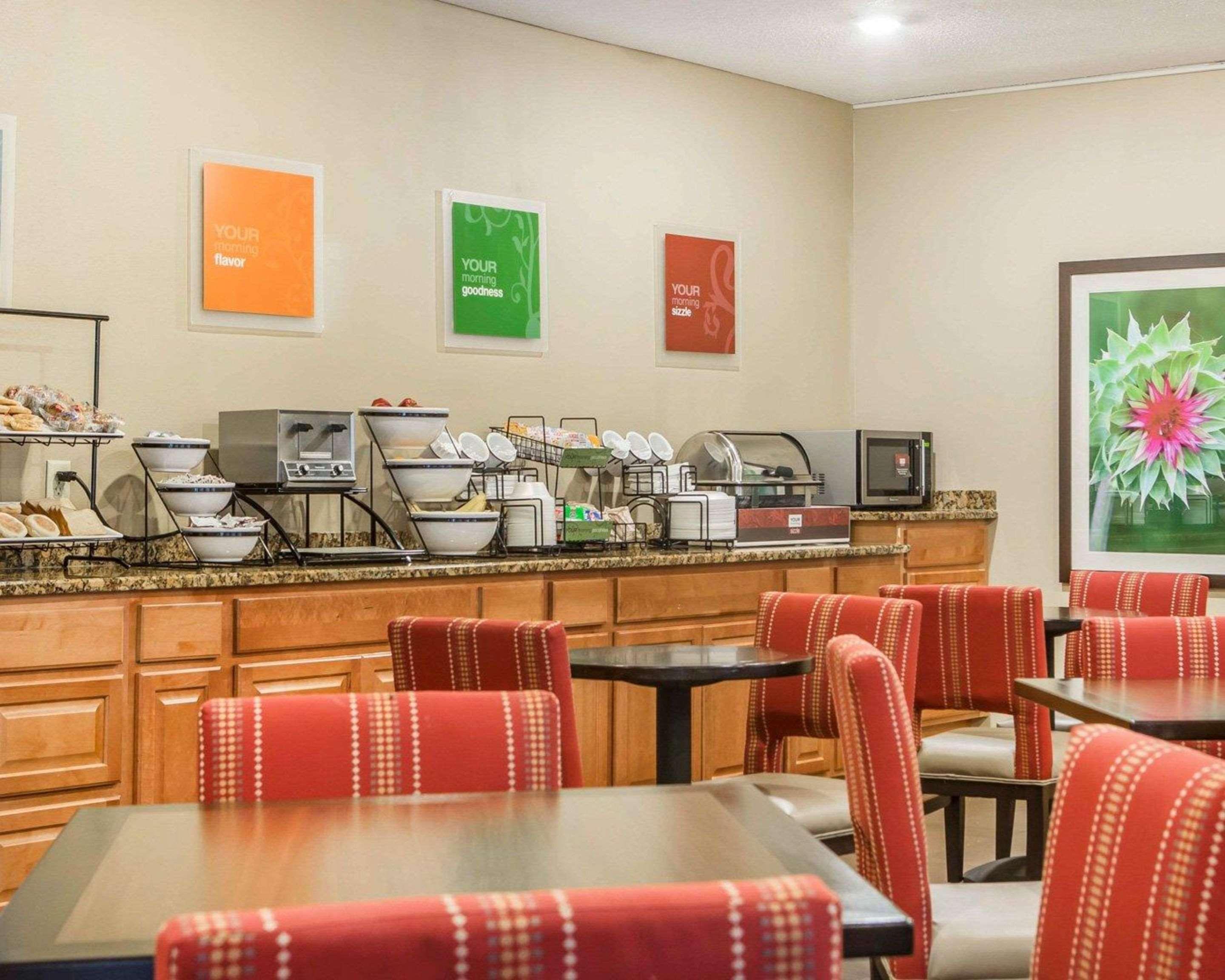 Comfort Inn Rhinelander Экстерьер фото