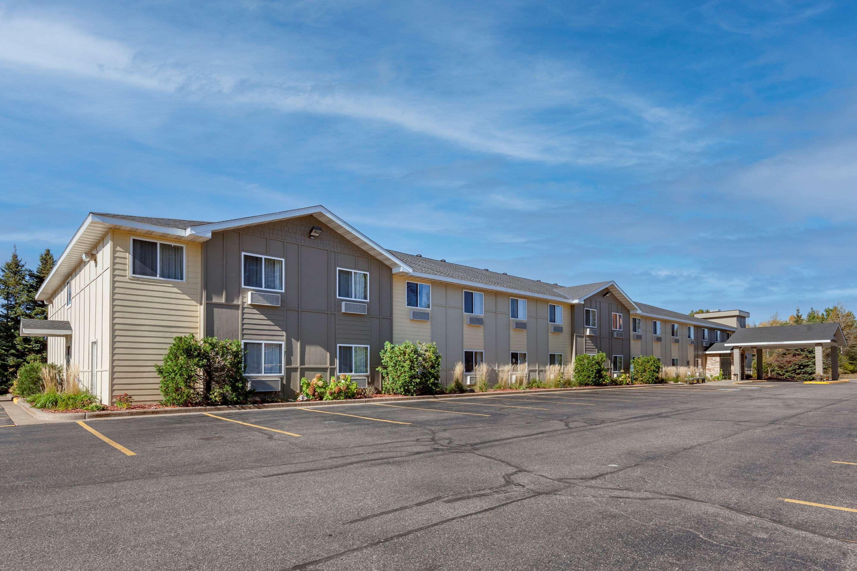 Comfort Inn Rhinelander Экстерьер фото
