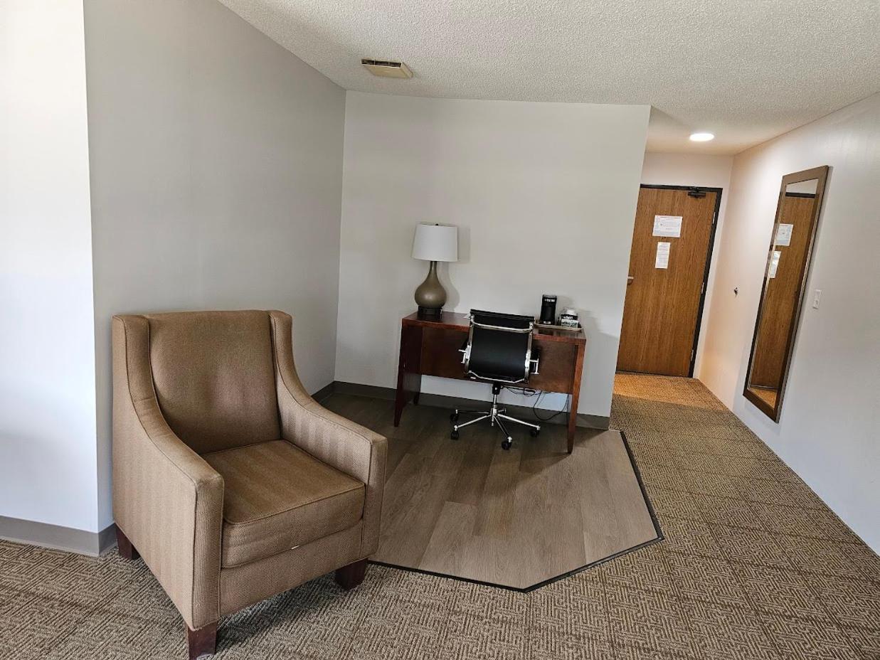 Comfort Inn Rhinelander Экстерьер фото