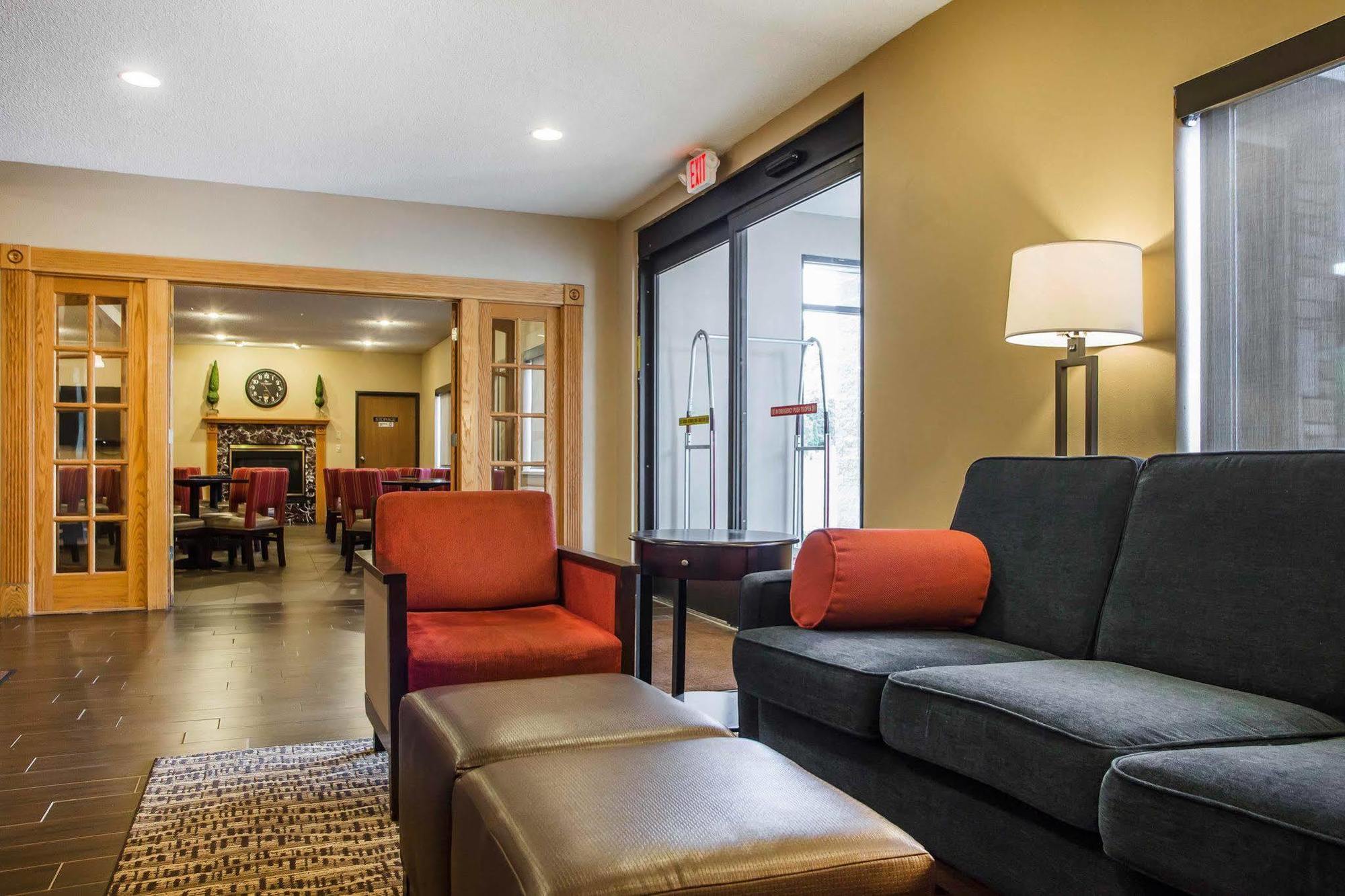 Comfort Inn Rhinelander Экстерьер фото