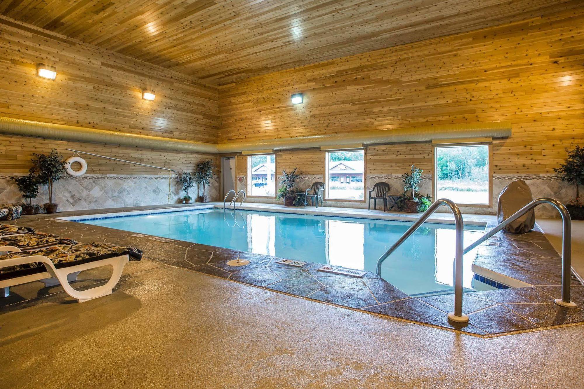 Comfort Inn Rhinelander Экстерьер фото
